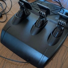 Logitech G29 ハンドルコントローラーの画像
