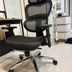 【早いもの勝ち】デスクチェア　ハイバック&メッシュ　リクライニング付き  の画像