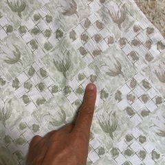 チューリップ柄カーテン2枚組の画像