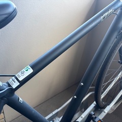 自転車　クロスバイクの画像