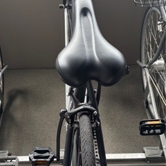 自転車　クロスバイクの画像