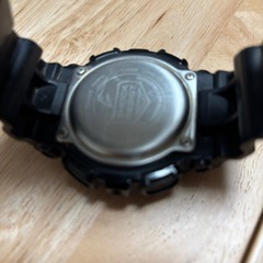 【G-SHOCK GD-100GB ゴールドブラック 大型フェイス】
の画像