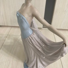 LLADRO リヤドロ フィギュリン 踊る少女の画像