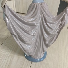 LLADRO リヤドロ フィギュリン 踊る少女の画像
