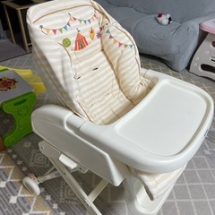 赤ちゃん椅子の画像