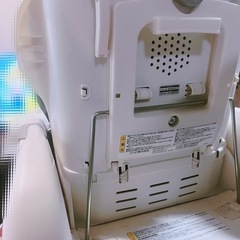 【関西】【美品✨】Combi限定モデル　更にお値下げ中！ベビー家具・寝具 リクライニング・高さ調整可能・スウィング✨美品✨の画像