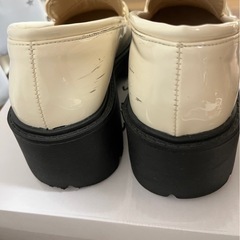レトロガール 厚底ローファーの画像