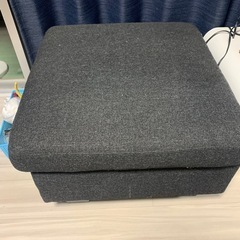 3人掛けソファ＋オットマンの画像