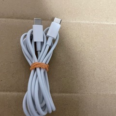 Apple C電源アダプタと多機能USB充電・データ転送ケーブル USBとType-Cケーブル のセットですの画像
