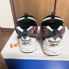 Reebok インスタポンプフューリー 28.5cmの画像