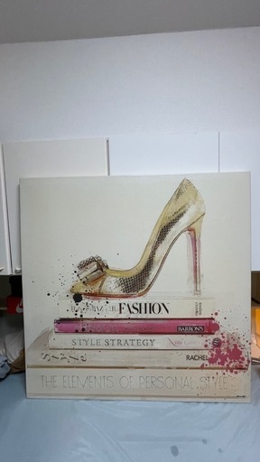 Oliver Gal（オリバーガル）の「Fashion and Glam Gold Shoe and Fashion Books Shoes」
