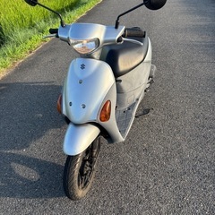 スズキ 原付 スクーター バイク 50ccの画像