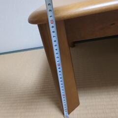 机　テーブルの画像