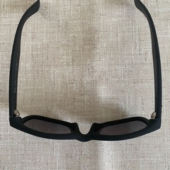 新品未使用　レーバン　サングラス黒　偏光レンズの画像