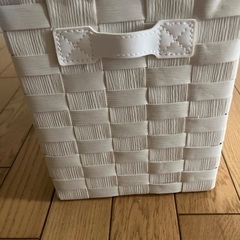 収納ボックスの画像