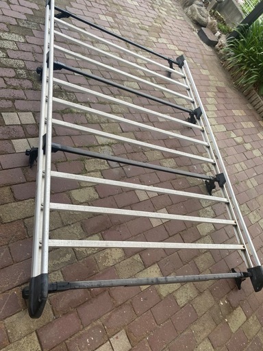 トヨタ純正　thule標準ルーフ用　ハイエース200系　ルーフキャリア　アルミルーフラック中古