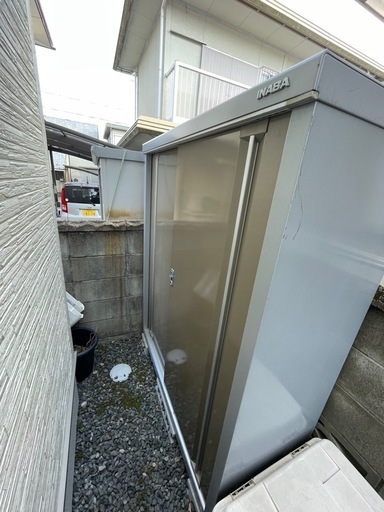 イナバ　物置き　倉庫