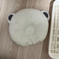 ベビー用品＊新生児期〜＊まとめ売り！ ①ベビーバス ②哺乳瓶消毒グッズ ③ベビー枕 ④折りたたみ10連ハンガーの画像