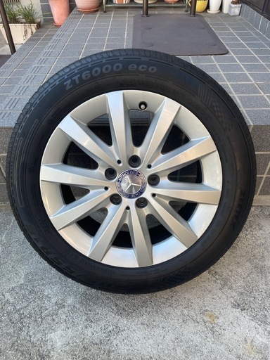 メルセデスベンツ B180 タイヤ、アルミホイール