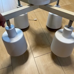 アイリスオーヤマ　天井ウッディーライト（オレンジ系電球）の画像