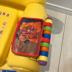 音楽が流れる椅子　子どもイスの画像