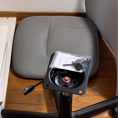 メッシュオフィスチェアの画像