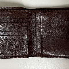 2つ折り財布の画像
