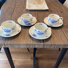 HOYAのレトロなカップ&ソーサーの画像