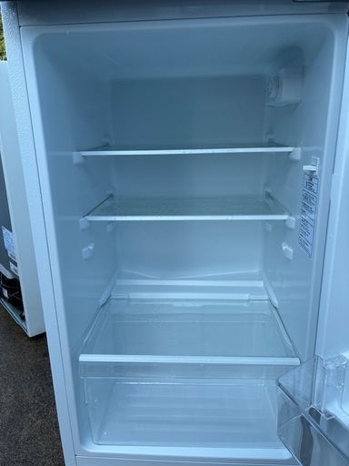 【最終値引き4000円引き】美品！高年式！格安！早い者勝ち！しっかり冷えます！2024年式ハイセンス2ドア冷蔵庫