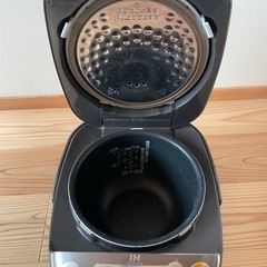 炊飯器　NP-GF05 象印　グレー色　3合　　の画像