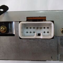 スズキ純正 旧規格スピーカー付きラジオ キャリイ エブリイ等１２Ｐ 18cmの画像