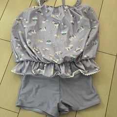 美品　女の子水着130の画像