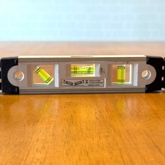 MARVEL JPL-230MXW ポケットレベル ホワイト 水平器の画像