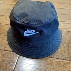 NIKE ナイキ スポーツウェア バケットハットの画像
