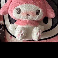 キティちゃんとマイメロの巨大ぬいぐるみセットの画像