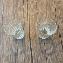 ガラス製のグラスの画像