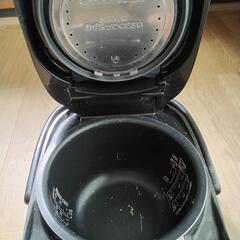象印　5合炊き　炊飯器　NP-BJ-10の画像