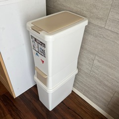 【お話し中】2段分別ダストボックス  ゴミ箱の画像