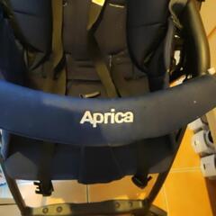 aprica ベビーカーの画像