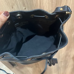 定価1万超えSHIPS鞄の画像