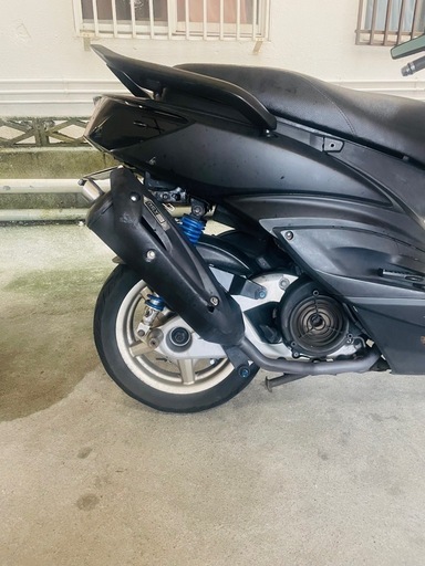 シグナスニ型台湾付けてましたMCYカチ上げマフラー