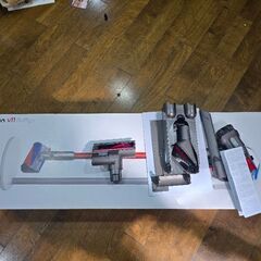 ダイソン掃除機とスチームキリーナの画像