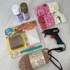 ビーズ　手芸用品などの画像