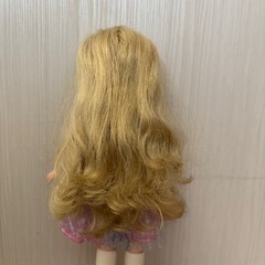 リカちゃん人形と洋服と小物の画像