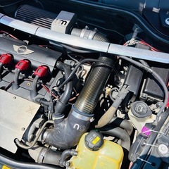 ミニクーパー ジョンクーパーワークス改造多数R56 6MTの画像