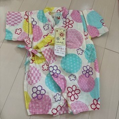 子供服　80サイズ　38点まとめ売り　ベビー服　夏物　半袖　半ズボン　セットアップ　ドレス　浴衣　デニム　総柄　花柄　チェック　パジャマ　どうぶつのもり　ワンワン　フィラ　アーノルドパーマー の画像