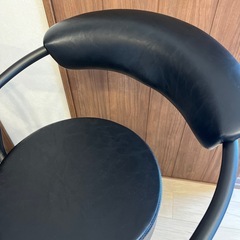 カウンターチェア 背もたれ付き 昇降式 座面高65.5～86cm 回転 バーチェア ダイニング チェア ハイチェアの画像