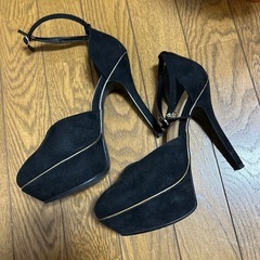 ピンヒールの画像