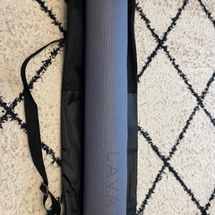 【新品】LAVAヨガマットの画像