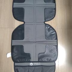 チャイルドシート保護マットの画像